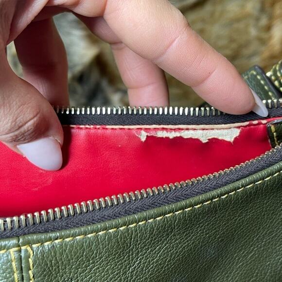 Vintage 1970 Dooney & Bourke Sophie Florentine Leather Block Hobo Shoulder - Picture 14 of 15